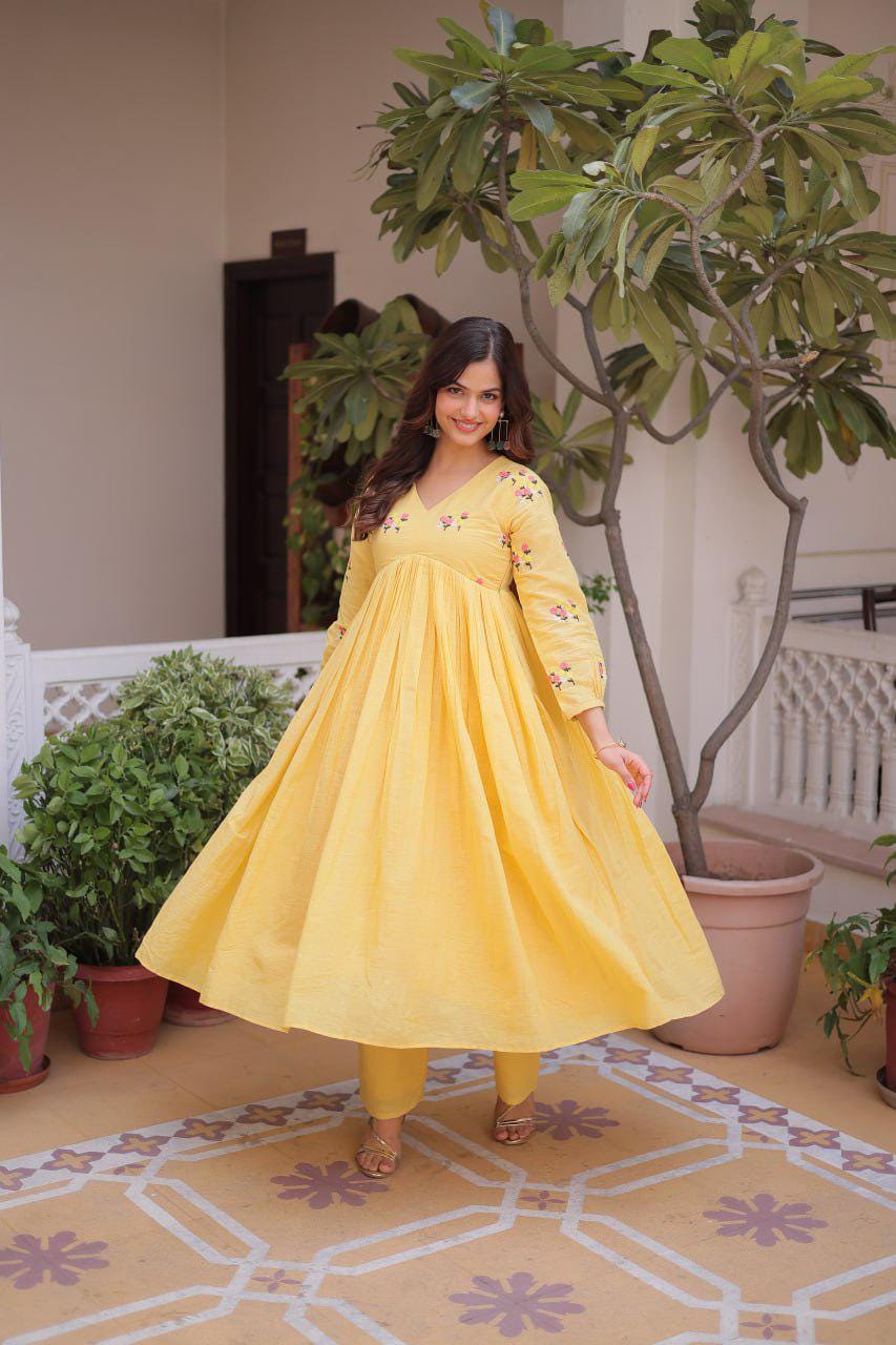 Embroidered Cotton Kurti Pant Set, V Neck Long Sleeve Indian Ethnic Wear