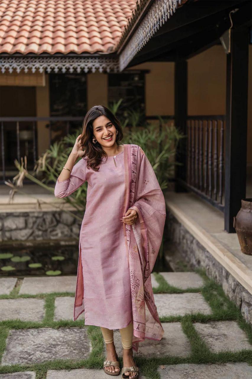 Pure Jacquard Silk Kurti with Cotton Checked Dupatta, Festive Ethnic Set