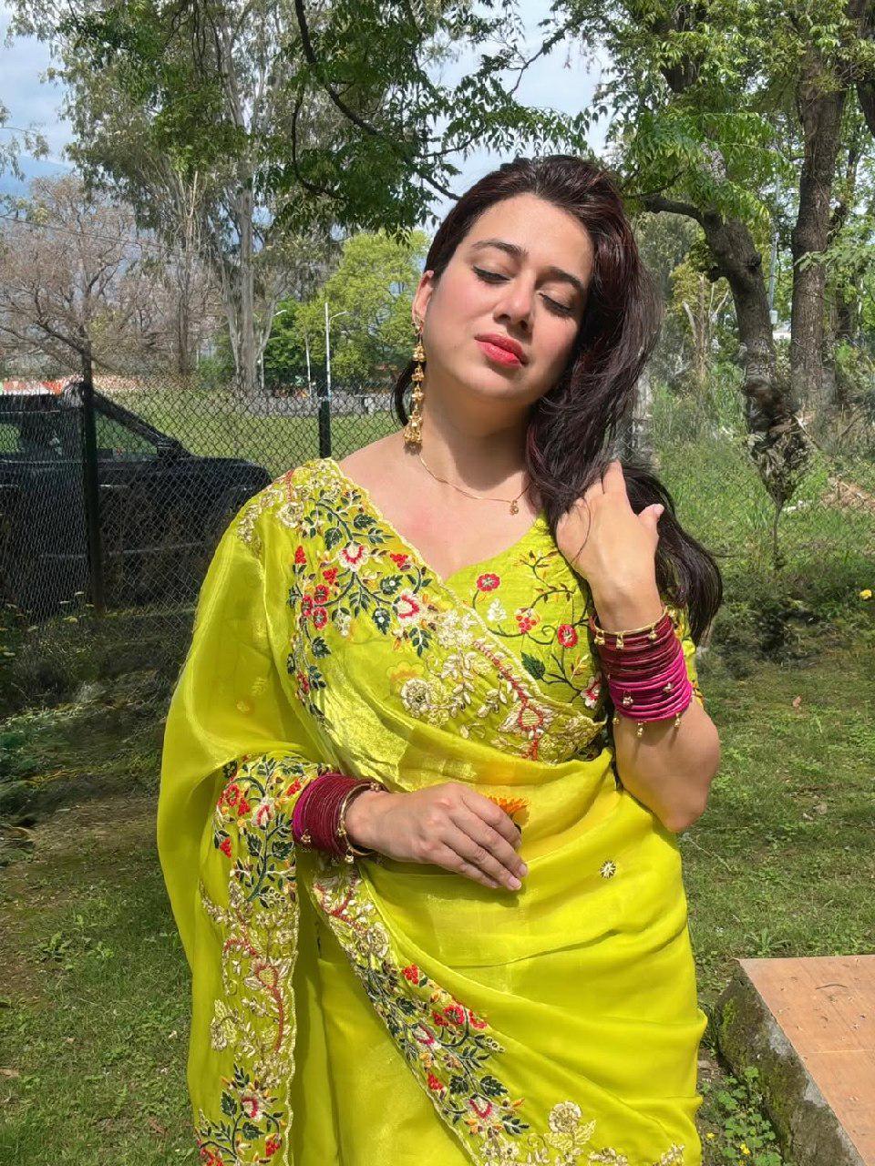 Zimmy Chu Silk Saree, Embroidery Sequins Work, Cutwork Border, Festive Wear
