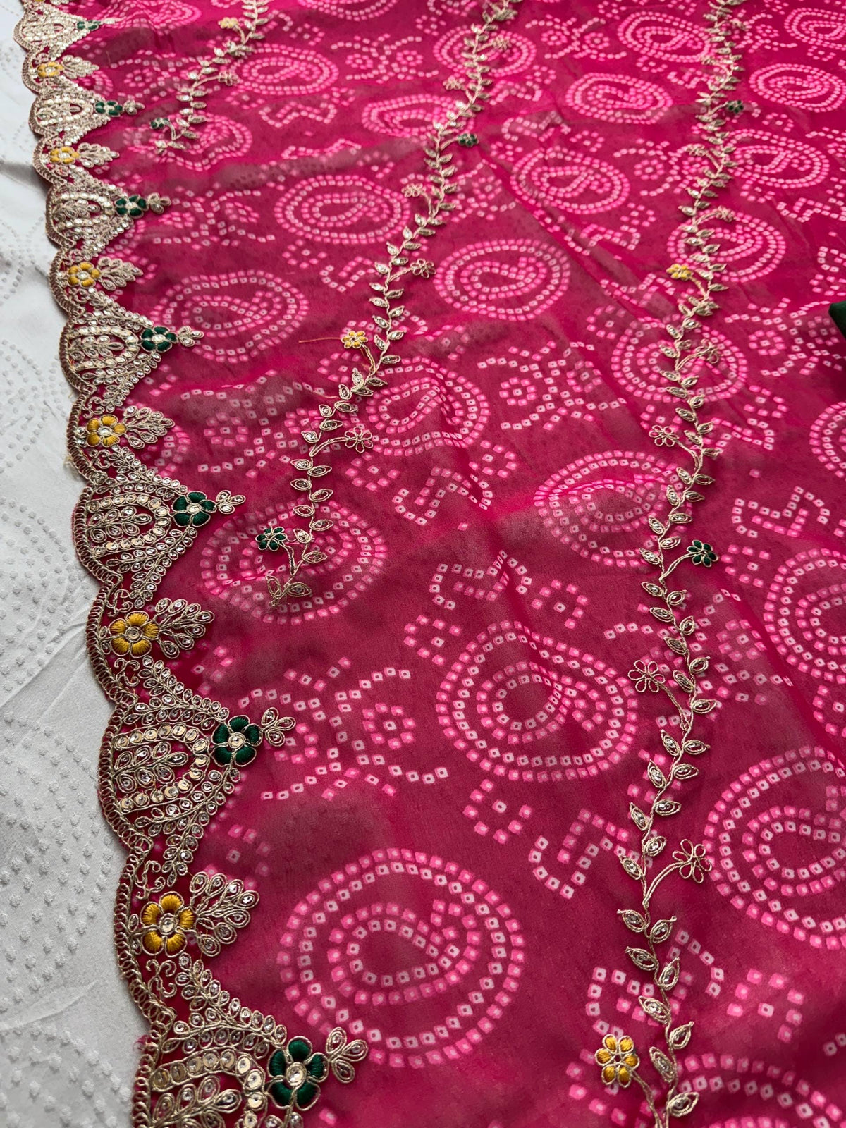 Georgette Bandhej Print Saree | Embroidered Cutwork Border, Silk Blouse Piece