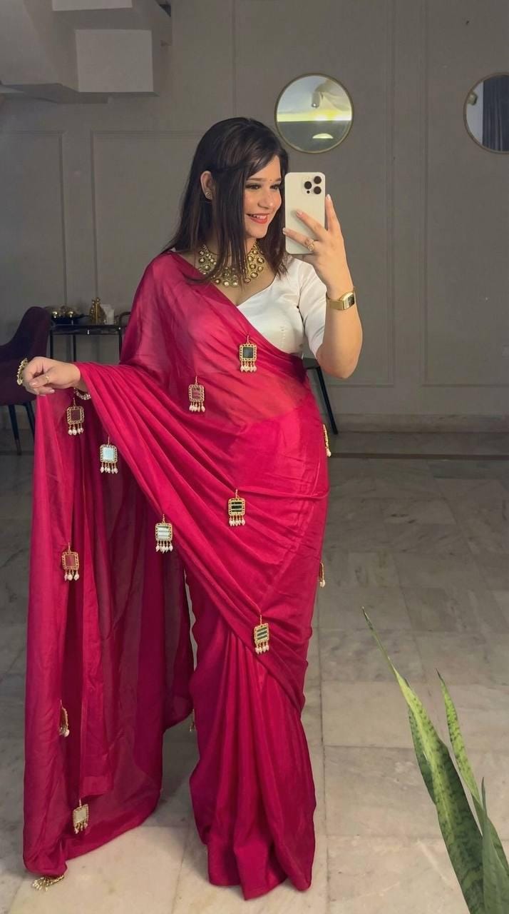 Cream Chinon Saree, Mirror Work, Moti Latkan, Kaudi Details, Contrast Blouse