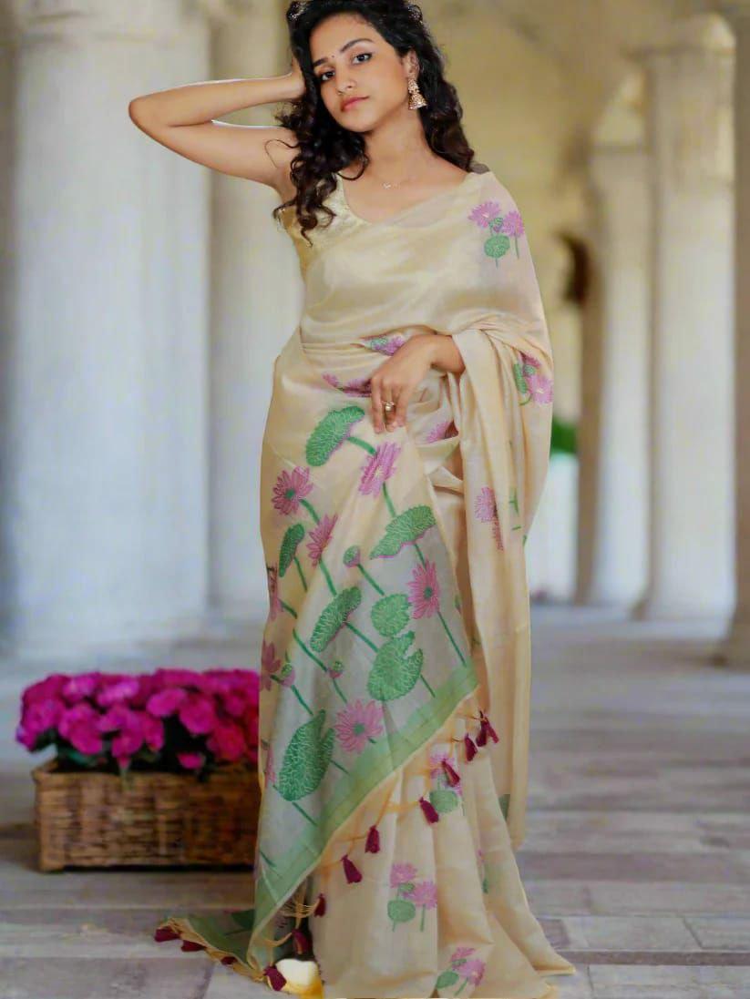 Muga Silk Saree, Floral Weaving, Pichwai Style Pallu, Contrast Blouse Piece