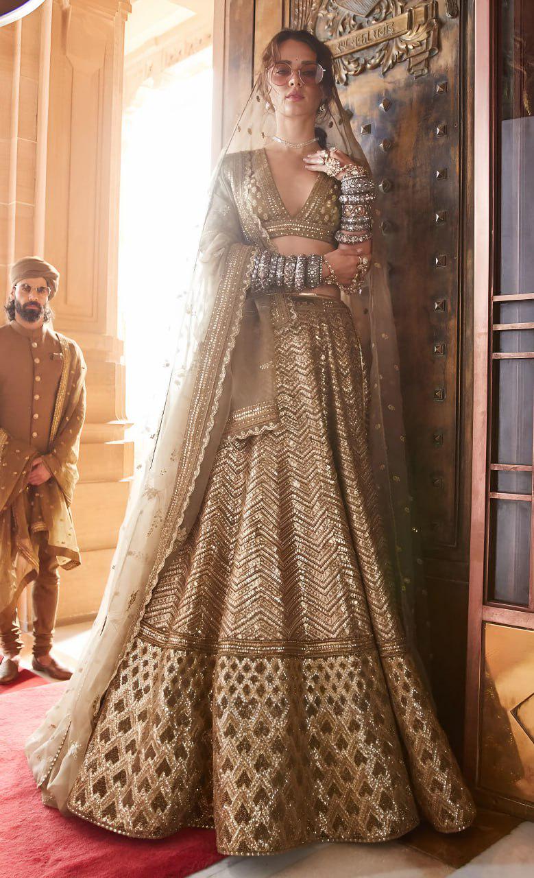 Antique Gold Slub Silk Lehenga Choli, Zari Dori Sequins Embroidery, Bridal Wedding Net Dupatta