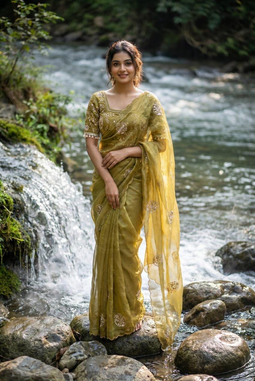 Space Silk Saree with Embroidery Beads Work, Ready-to-Wear, Stitched Blouse, Festive Occasion