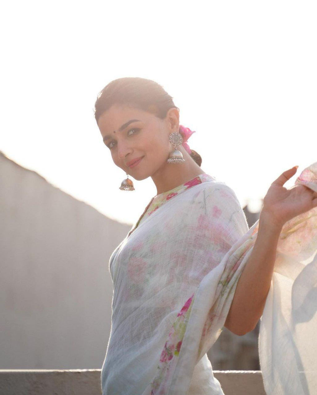 White Dola Silk Digital Print Saree, Alia Gangubai Inspired Party Wear Indian Saree Blouse Fabric