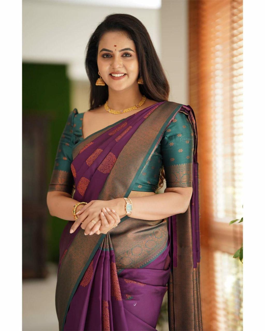 Banarasi Soft Silk Saree, Jacquard Border Blouse, Festive Indian Wedding Wear