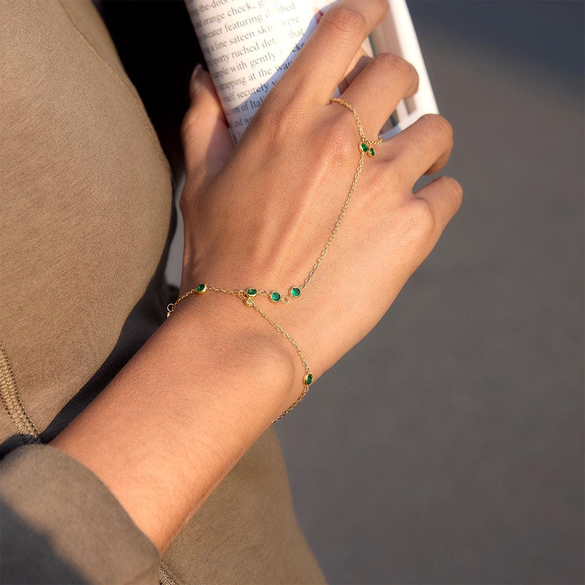 Gold Hand Chain Bracelet Ring for Women, Green Crystal Slave Bracelet, Finger Bracelet Ring Chain, Boho Hand Jewelry Gift for Her